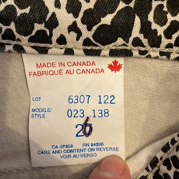 HOLLYWOOD SNAKE PRINT STRETCH FABRIC TROUSERS.  NEW WITH TAGS - Picture 10 of 13